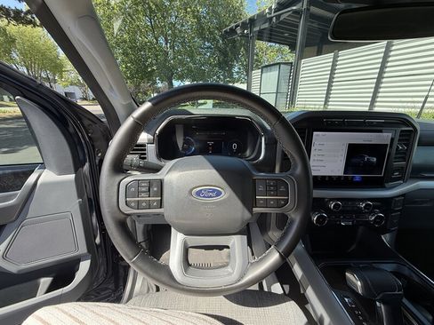 Used 2023 Ford F150 Lightning XLT AWD/4WD image 12
