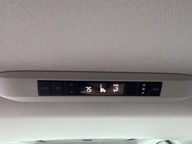 Certified 2025 Toyota Sienna LE w/ LE Plus Package AWD/4WD image 21