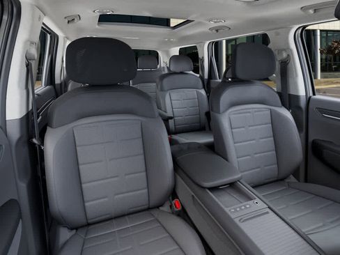 New 2026 Kia EV9 Land image 15