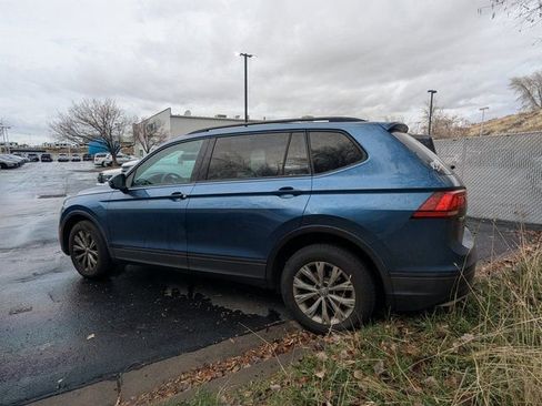 Used 2018 Volkswagen Tiguan S image 4