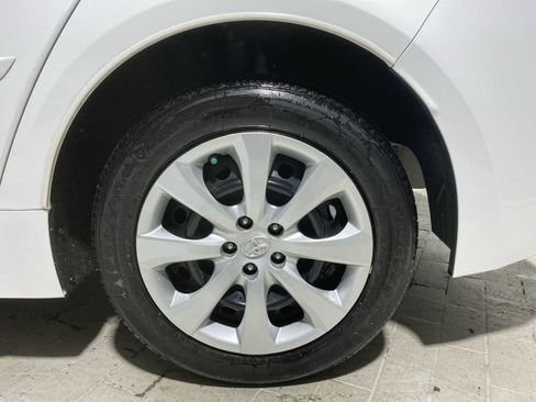 Used 2024 Toyota Corolla LE FWD image 8