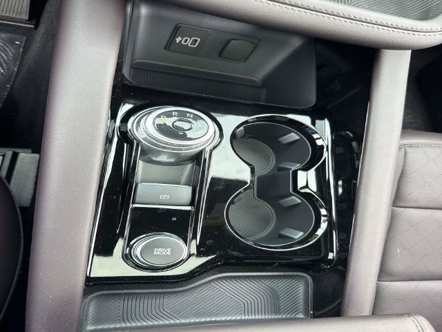 New 2026 Ford Explorer Platinum RWD image 24