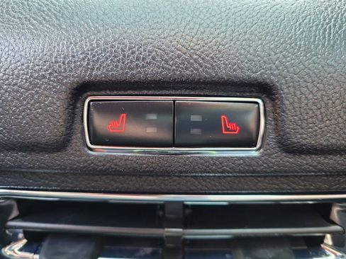 Used 2023 Lincoln Corsair AWD w/ Equipment Group 102A image 14