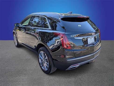Used 2024 Cadillac XT5 Premium Luxury w/ Platinum Package image 3