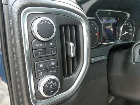 Used 2019 GMC Sierra 1500 Denali w/ Denali Ultimate Package AWD/4WD image 27