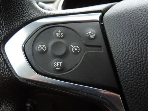 Certified 2022 Chevrolet Traverse LS image 28