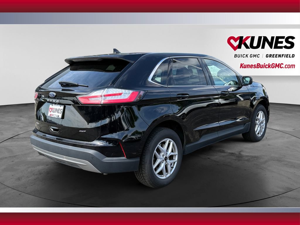 Used 2024 Ford Edge SEL AWD/4WD image 10