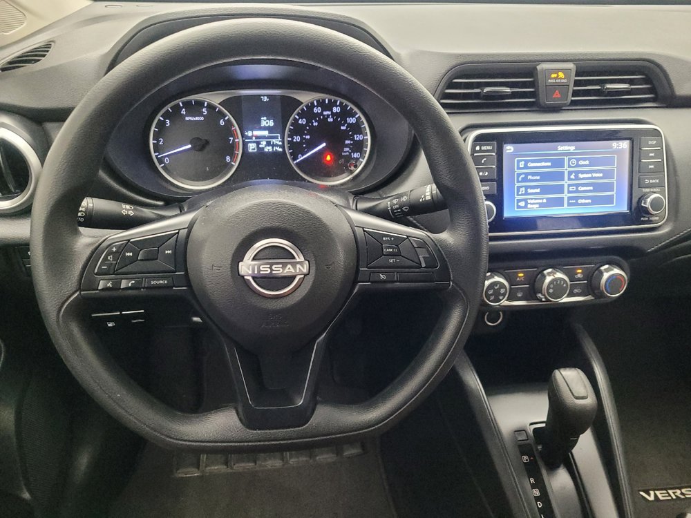 Used 2025 Nissan Versa S w/ Trunk Package FWD image 22