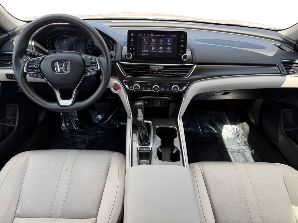 Used 2018 Honda Accord EX image 11