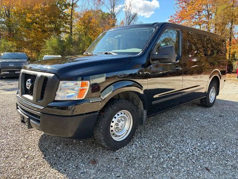 Used 2019 Nissan NV 3500 S image 12