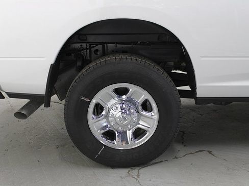 New 2026 RAM 2500 Tradesman AWD/4WD image 38