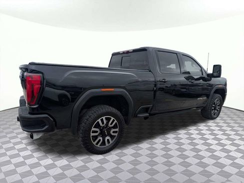 Used 2023 GMC Sierra 2500 AT4 w/ AT4 Premium Plus Package AWD/4WD image 3