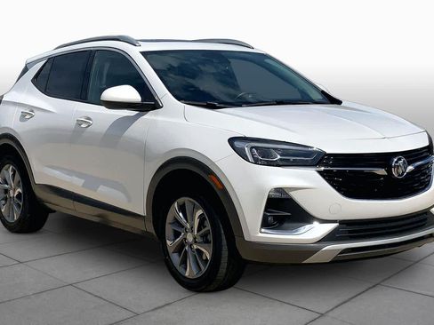 Certified 2023 Buick Encore GX Essence w/ Experience Buick Package FWD image 2