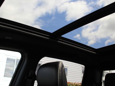 Used 2019 RAM 1500 Limited image 45