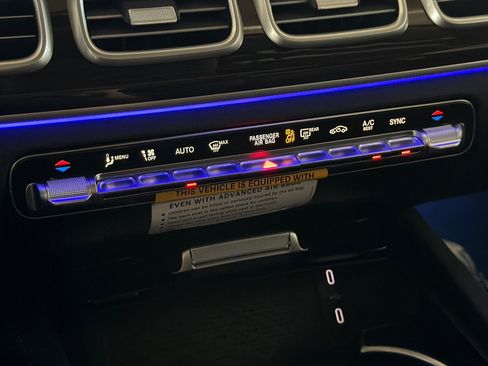 New 2026 Mercedes-Benz GLS 450 4MATIC image 21