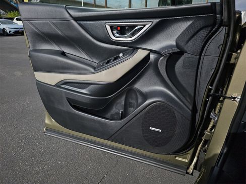 Used 2022 Subaru Forester Limited image 28