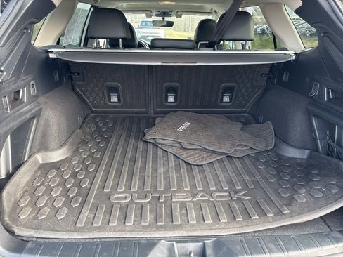 Used 2021 Subaru Outback Onyx Edition XT image 12