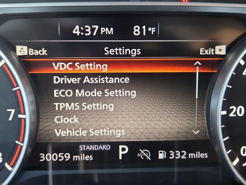 Used 2025 Nissan Rogue SV FWD image 27