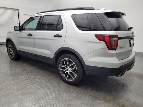 Used 2016 Ford Explorer Sport image 3