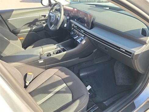 New 2026 Hyundai Sonata SEL image 17