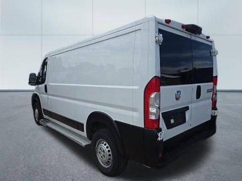 Used 2025 RAM ProMaster 2500 w/ U-Haul Equipment Group FWD image 6