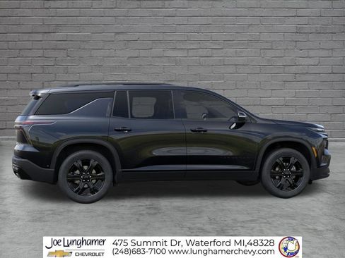 New 2027 Chevrolet Traverse LT w/ Midnight/Sport Edition AWD/4WD image 5