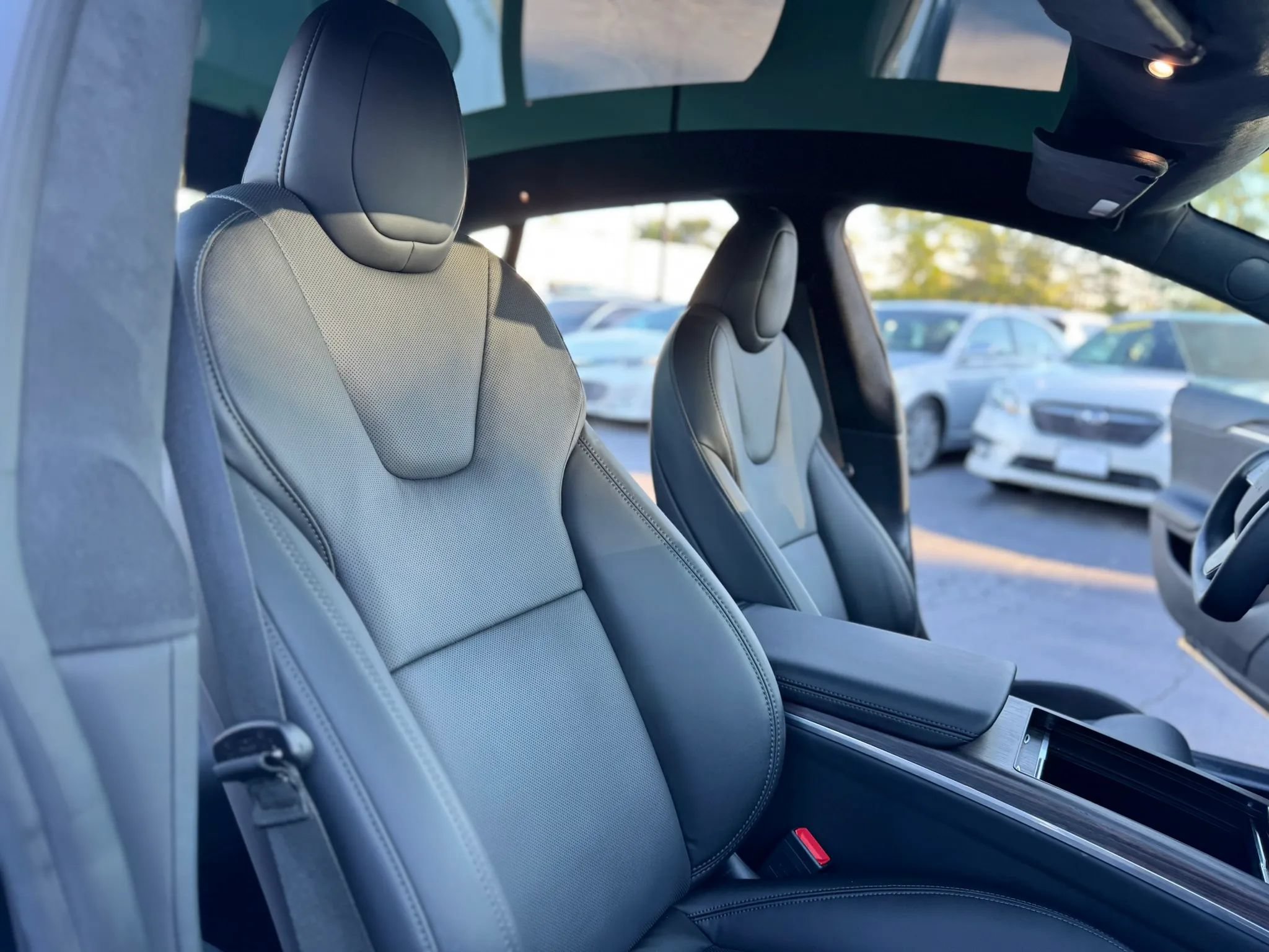 Used 2022 Tesla Model S Standard Range AWD/4WD image 13