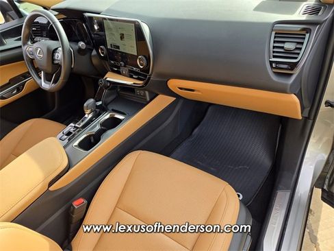 Certified 2025 Lexus NX 250 FWD image 20