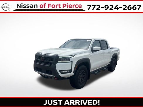 Used 2025 Nissan Frontier PRO-4X image 1