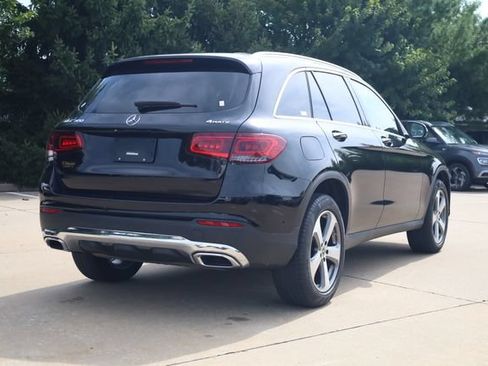 Used 2022 Mercedes-Benz GLC 300 4MATIC w/ Driver Assistance Package image 6