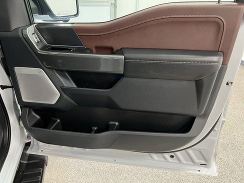 Used 2022 Ford F150 Lariat w/ Equipment Group 502A High image 56