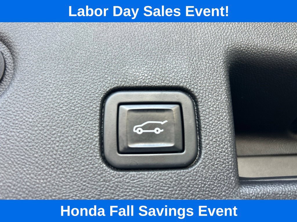 Used 2022 Chevrolet Equinox LT FWD image 11