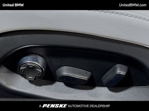 Used 2025 Chevrolet Corvette E-Ray AWD/4WD image 4