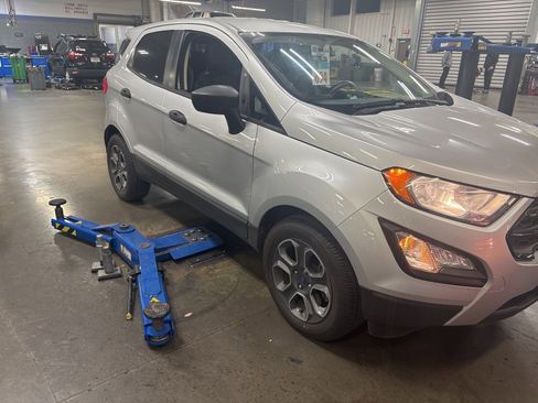 Used 2021 Ford EcoSport S image 2