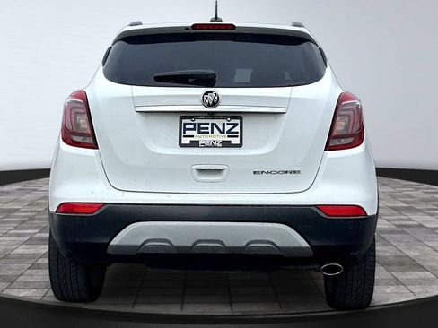 Used 2019 Buick Encore Preferred w/ Safety Package FWD image 5