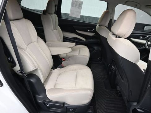 Used 2020 Subaru Ascent Premium w/ Convenience Package AWD/4WD image 6