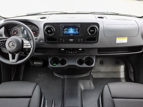 Used 2024 Mercedes-Benz Sprinter 144 Cargo image 30
