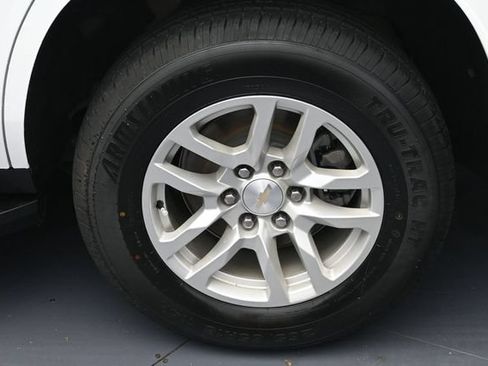 Used 2023 Chevrolet Tahoe LT RWD image 8