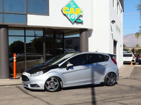 Used 2014 Ford Fiesta ST w/ ST Recaro Package image 4