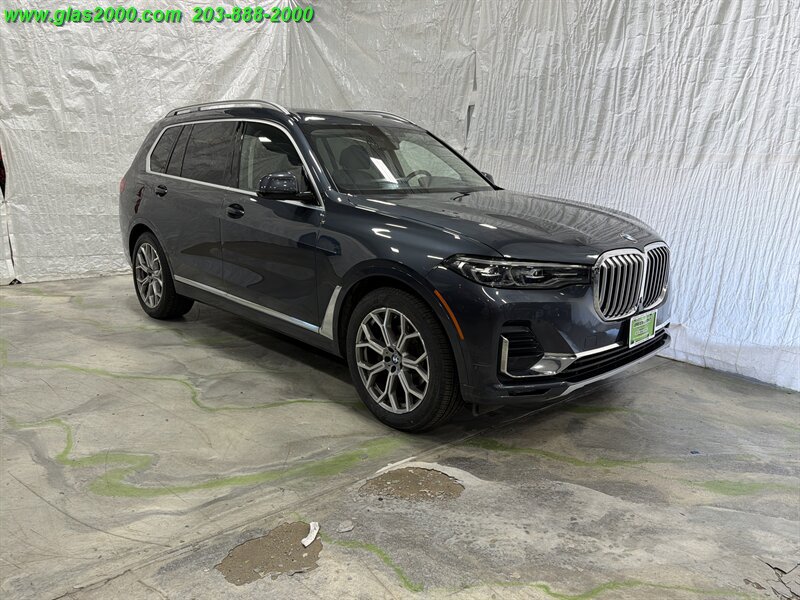 Used 2022 BMW X7 xDrive40i w/ Premium Package AWD/4WD image 2