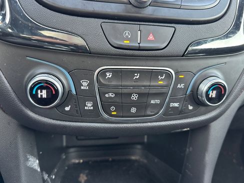 Certified 2024 Chevrolet Equinox RS w/ RS Leather Package image 26