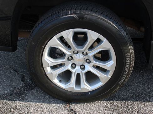 Used 2024 Chevrolet Silverado 1500 LTZ image 37