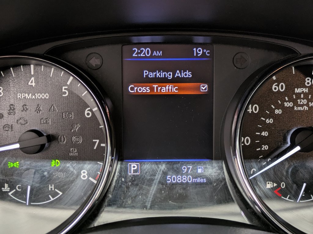Used 2018 Nissan Rogue SV AWD/4WD image 9