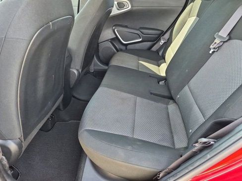 Used 2020 Kia Soul LX FWD image 10