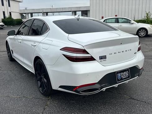Used 2023 Genesis G70 3.3T w/ Sport Prestige Package RWD image 8