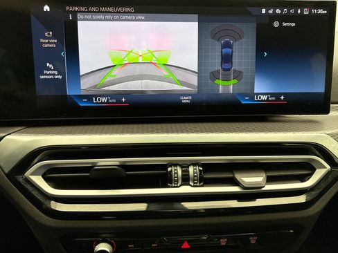 Used 2024 BMW 330i xDrive Sedan w/ M Sport Package AWD/4WD image 16