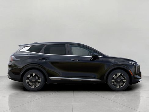 New 2026 Kia Sportage LX image 7