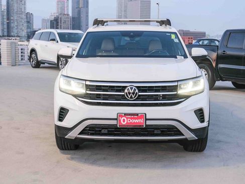 Used 2020 Volkswagen Atlas Cross Sport SEL FWD image 2