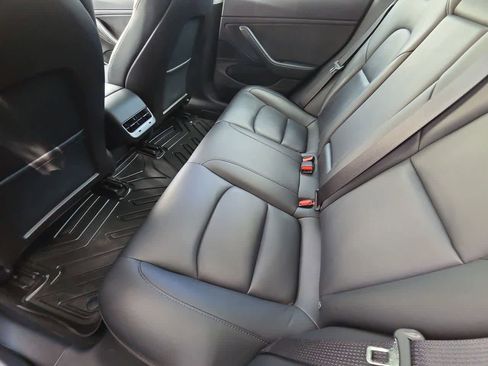Used 2020 Tesla Model 3 Performance image 17
