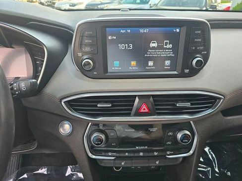 Used 2019 Hyundai Santa Fe Limited FWD image 14